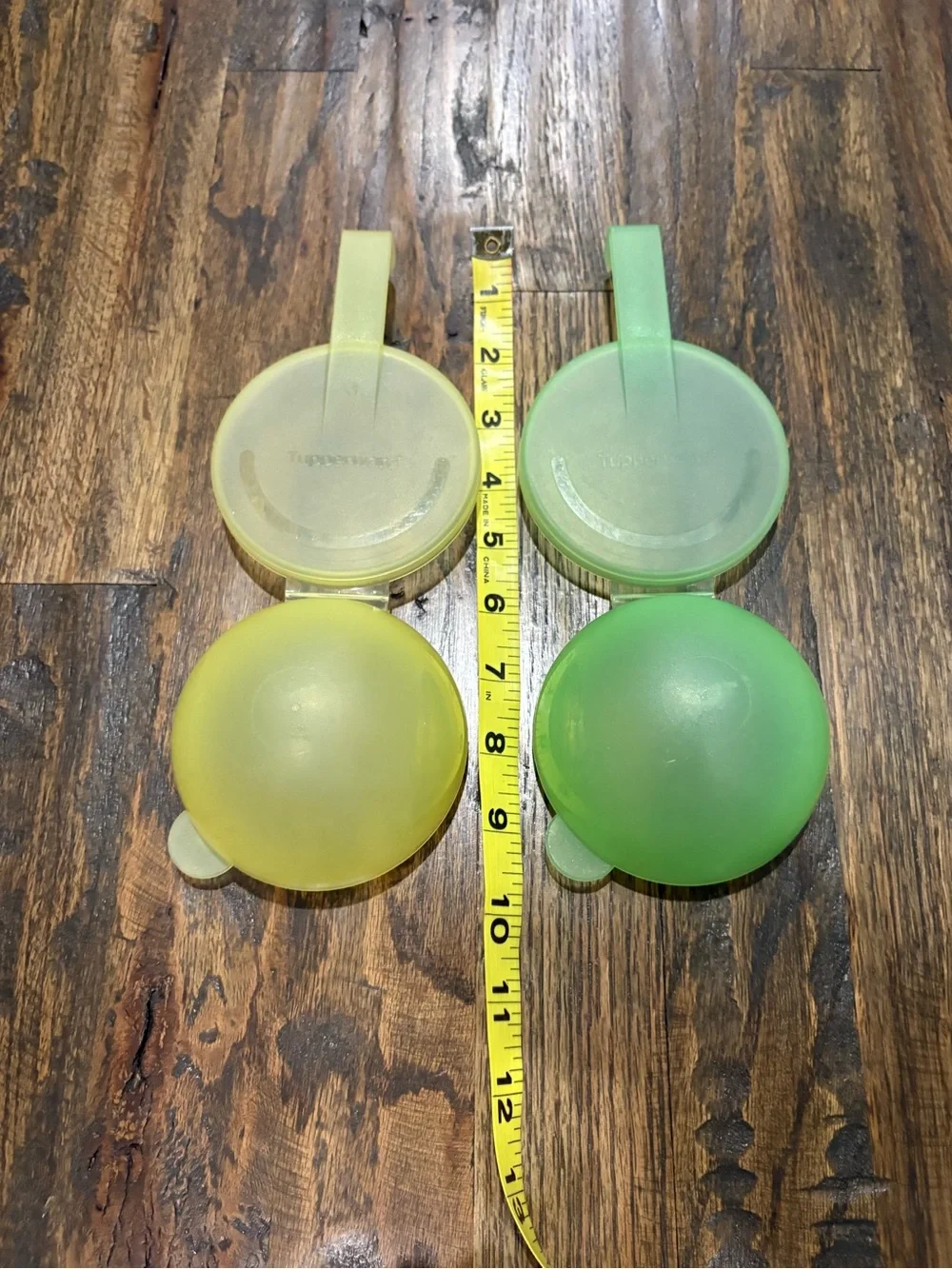 Tupperware vintage hanging storage set 4- Red, Green, Clear, Yellow